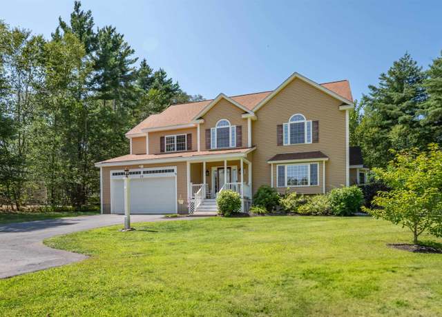 Property at 22 Candlestick Ln, Sandown, NH 03873, 4 beds, 2.5 baths