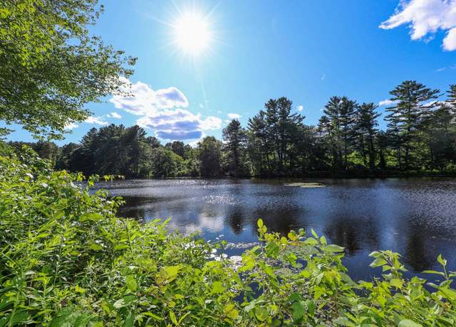 Property at 53 Winding Pond Rd, Londonderry, NH 03053, 3 beds, 1.5 baths