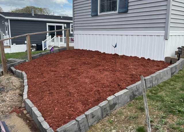 Property at 107 Sherwood Gln, Somersworth, NH 03878, 2 beds, 2 baths