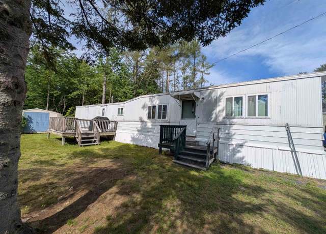 Property at 45 Fox Hill Ln, Franconia, NH 03580, 3 beds, 1 bath