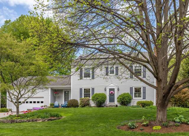 Property at 13 Butler Dr, South Burlington, VT 05403, 4 beds, 2.5 baths