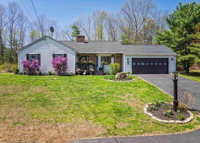Property at 106 Varney Rd, Dover, NH 03820, 3 beds, 2 baths
