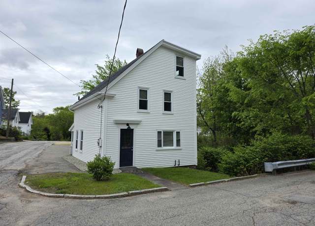 Property at 11 Bunker St, Farmington, NH 03835, 4 beds, 1 bath