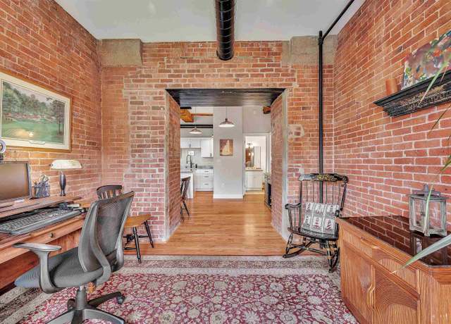 Property at 6 Bay Rd #12, Newmarket, NH 03857, 2 beds, 2 baths