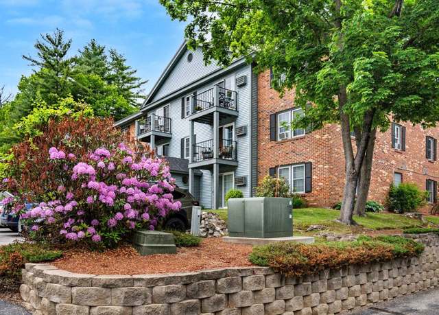 Property at 7 Northbrook Dr #706, Manchester, NH 03102, 2 beds, 1 bath