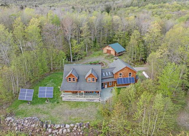 Property at 174 Sky View Rd, Stratford, NH 03590, 3 beds, 2.5 baths