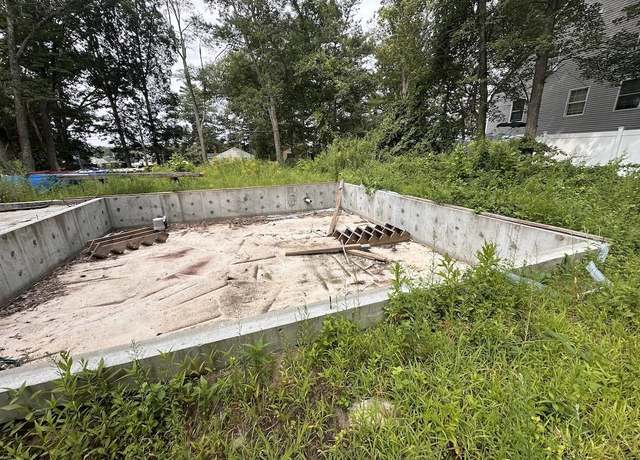 Property at 18 Blake Rd, Salem, NH 03079
