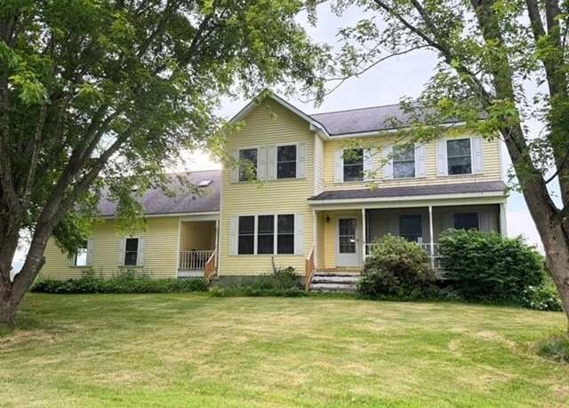 Property at 325 Maquam Shore Rd, Swanton, VT 05488, 3 beds, 2.5 baths