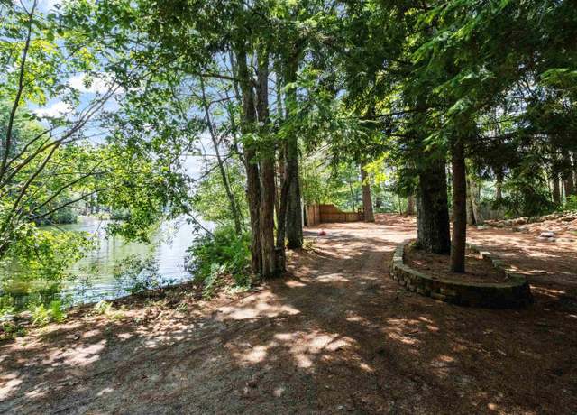 Property at 291 Virginia Ln, Wakefield, NH 03830, 5 beds, 3 baths