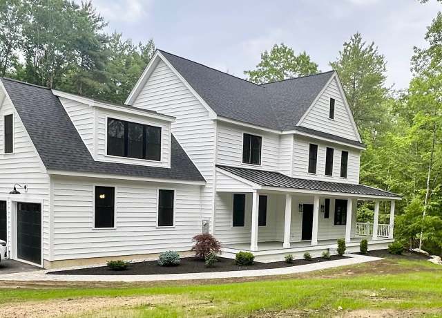 Property at 111 Linden St #5, Exeter, NH 03833, 4 beds, 2.5 baths