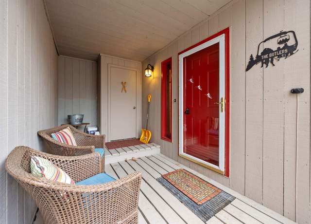 Property at 15 Winter Way #2, Lincoln, NH 03251, 4 beds, 3.5 baths
