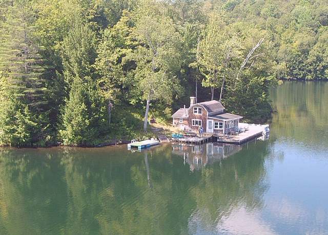 Property at 195 Meadow Ln, Woodbury, VT 05681, 2 beds, 1 bath