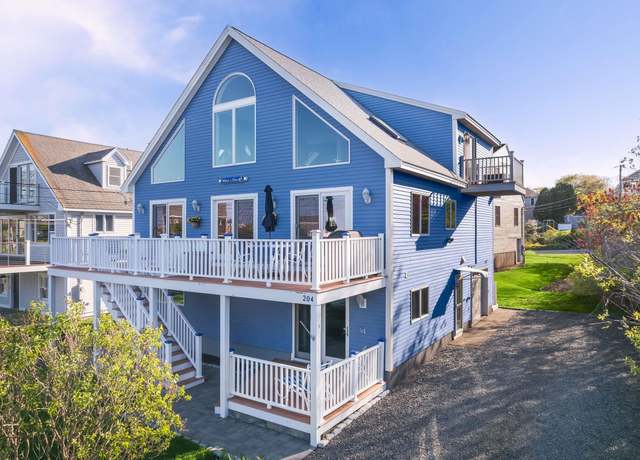 Property at 204 Nubble Rd, York, ME 03909, 3 beds, 3 baths