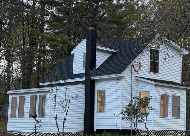 Property at 39 Merrill St, Plymouth, NH 03264, 2 beds, 2 baths