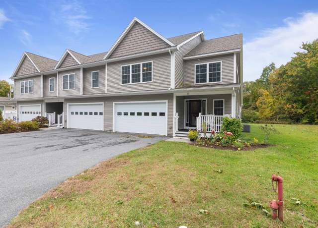 Property at 41 Clover Ln, Colchester, VT 05446, 3 beds, 2.5 baths