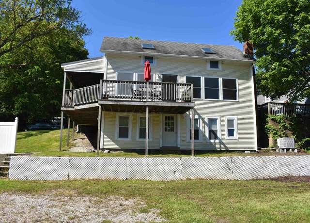 Property at 11 Creighton St, Newmarket, NH 03857, 2 beds, 1 bath