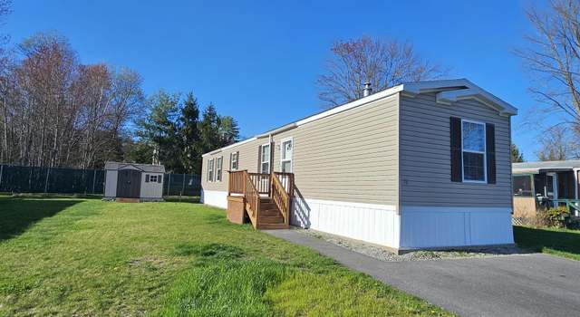 Photo of 28 N Emperor Dr, Concord, NH 03303