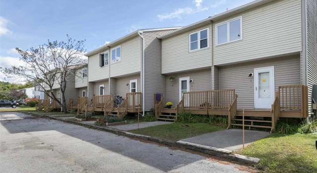 Photo of 7 Huntington Pl, Waterbury, VT 05676