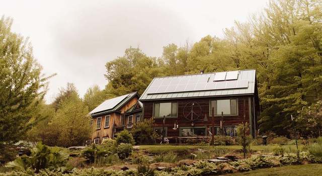 Photo of 2 Judd Ln, South Strafford, VT 05070