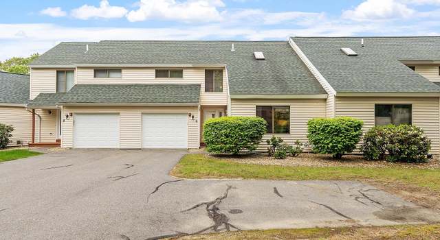 Photo of 6 Ironwood Ln, Atkinson, NH 03811