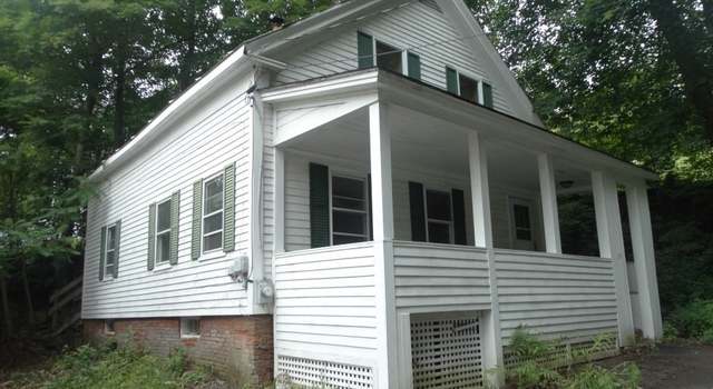 Photo of 15 Fitzgerald Ct, Hinsdale, NH 03451