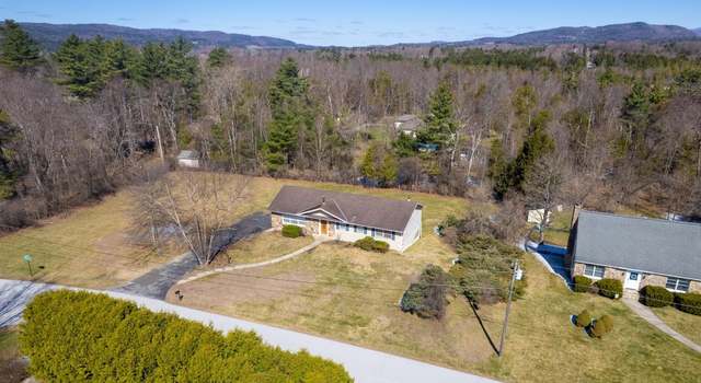 Photo of 87 Patricia Ln, Rutland Town, VT 05701