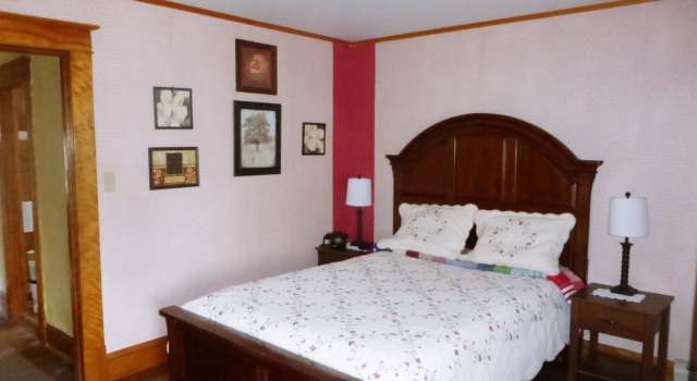 Photo of 48 Highland Ave, Troy, VT 05859