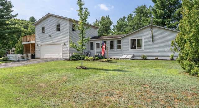 Photo of 17 Hidden Mdw, Milton, VT 05468