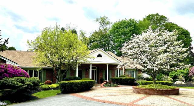 Photo of 9 Hartswood Rd, Dover, NH 03820