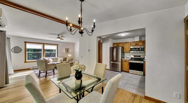 Photo of 26 Chippendale Dr, Sunapee, NH 03782