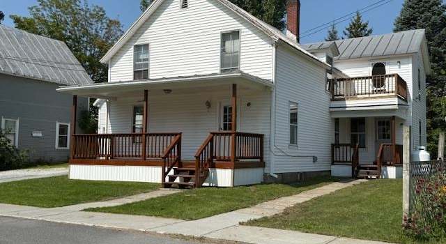 Photo of 28 Hamilton Pl, Richford, VT 05457