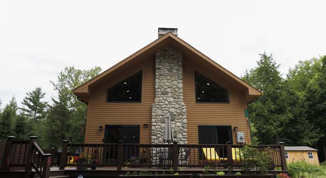 Photo of 427 High Meadow Rd, East Burke, VT 05832
