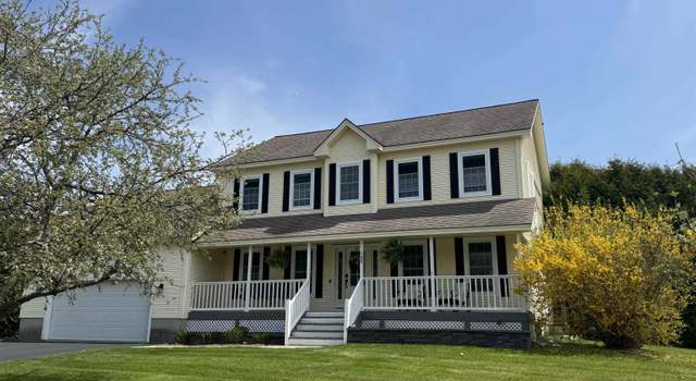 Photo of 105 Casey Ln, Colchester, VT 05446