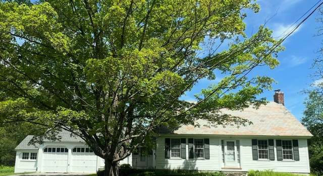 Photo of 934 E West Rd, East Dummerston, VT 05346