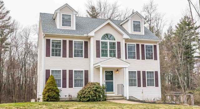 Photo of 31 Beacon Hill Rd, Pelham, NH 03076