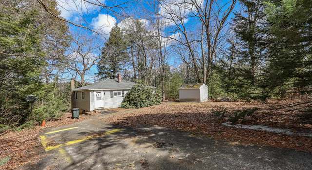 Photo of 145 Zephyr Lake Rd, Greenfield, NH 03047