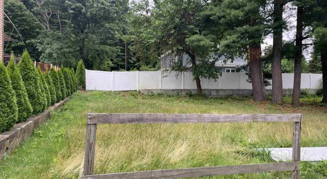 Photo of 463-9 W Hillcrest Ave, Manchester, NH 03103