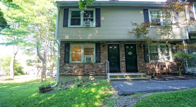 Photo of 12 Picadilly Ct, Manchester, NH 03104
