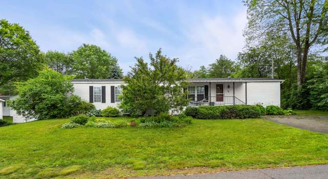 Photo of 15 Hazel St, Hollis, NH 03049