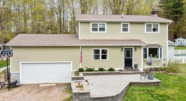 Photo of 70 Petty Brook Rd, Milton, VT 05468