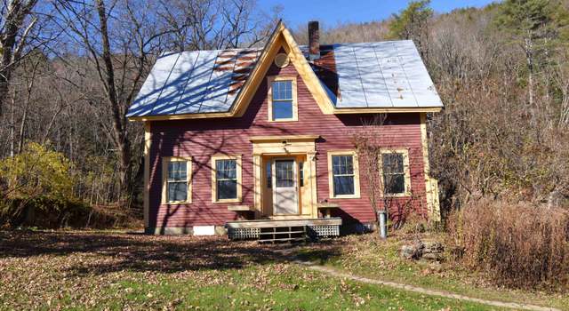 Photo of 66 Barker Rd, Thetford, VT 05058