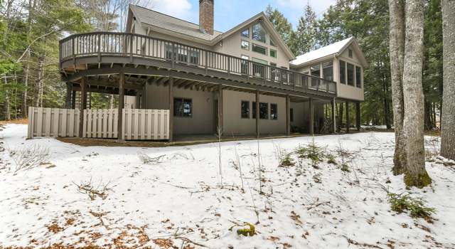 Photo of 71 Greensward Dr, Grantham, NH 03753