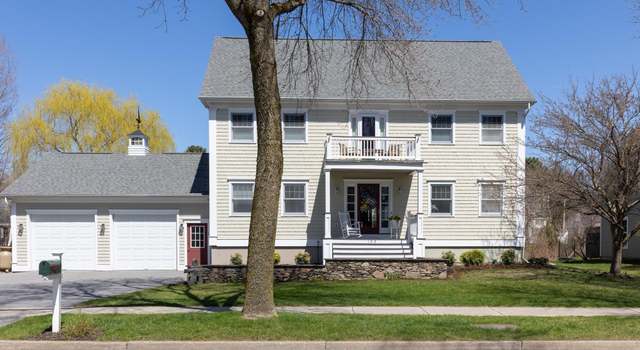 Photo of 166 Appletree Point Rd, Burlington, VT 05408