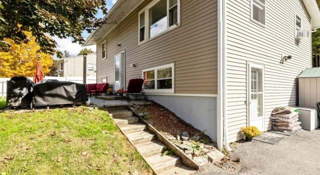 Photo of 37 Spring Hollow Ln, Barre, VT 05641