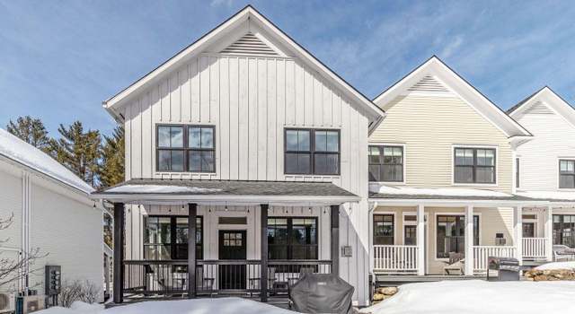 Photo of 94 Hill St #4, Stowe, VT 05672