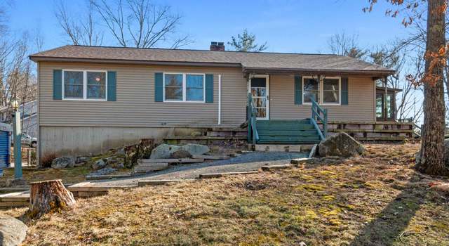Photo of 9 Darby Ln, Rochester, NH 03839-5405