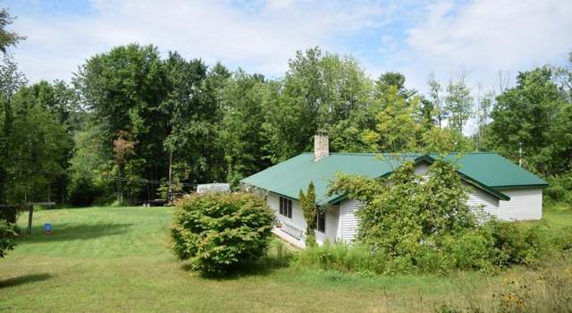 Photo of 352 Smith Hill Rd, Franklin, NH 03235