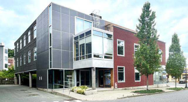 Photo of 15 Railroad Row Unit 2C3, Hartford, VT 05001