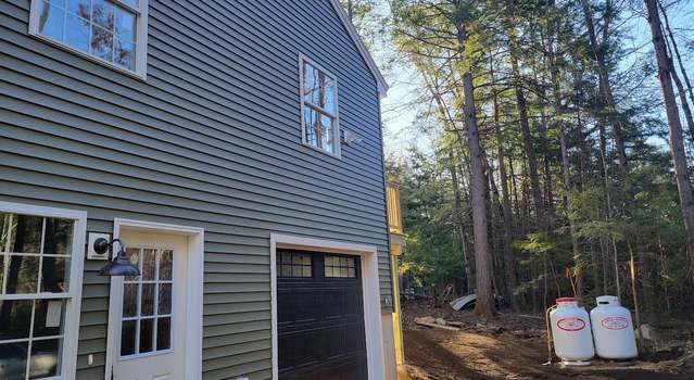 Photo of 47 Winchester Dr, Barnstead, NH 03225
