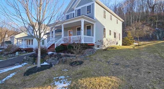 Photo of 164 Thistle Hill Dr, Hinesburg, VT 05461